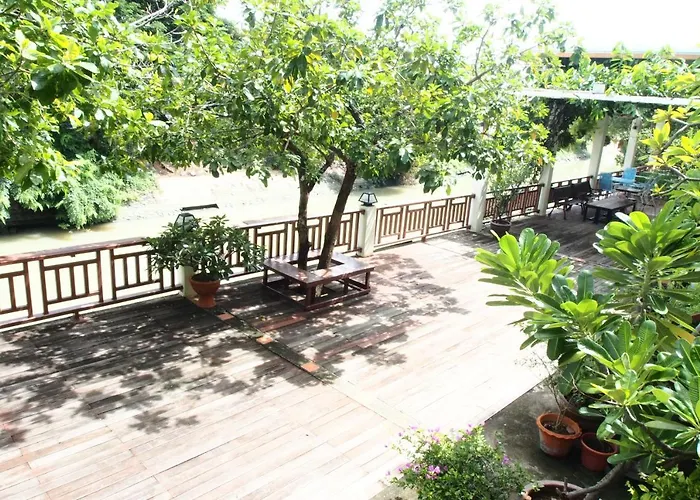 Romyen Cafe\' Homestay