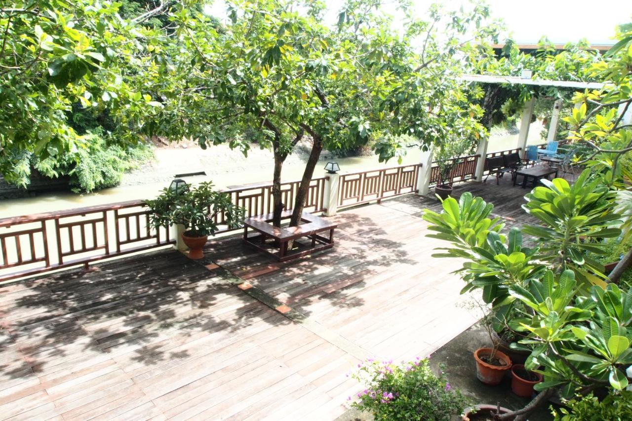 Romyen Cafe' Privatunterkunft Phra Nakhon Si Ayutthaya